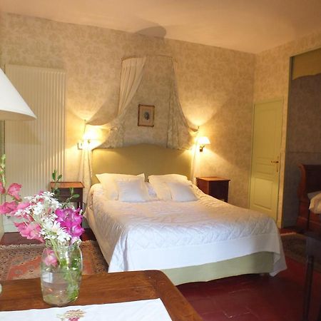 ชาโต เด นาเซ Bed & Breakfast Vivy ภายนอก รูปภาพ